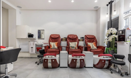 Rubis Beauté : Manucure à Paris