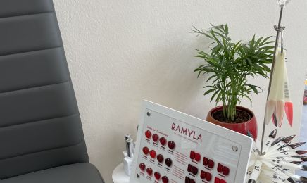 Kelly Nails: Nagelstudio in Hamburg