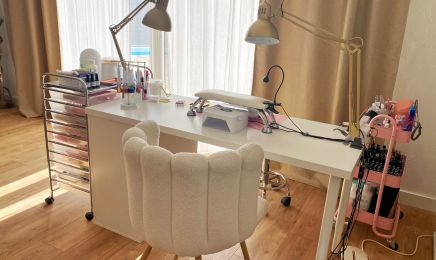 L’Atelier Ongles & Beauté : Institut de beauté à Contes