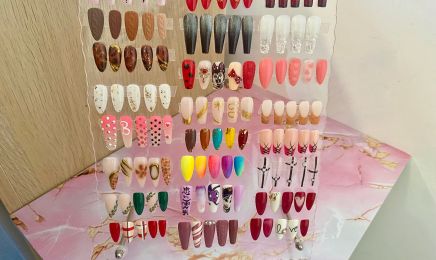 Iris Nails Colors : Coiffeur à Lavernose-Lacasse