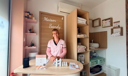 Maison Sandy : Institut de beauté à Sainte-Eulalie