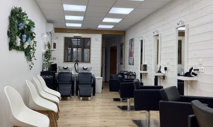 Salon Sandrine  2 - Waldeck Rousseau  : Barbier à Libourne