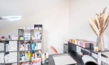Le Rendez-vous Beauté : Manucure à Vaulx