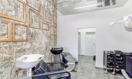 Salon Mars & Venus: Barbershop in Frankfurt am Main