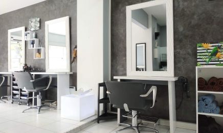 H&B Hair & Beauty : Manucure à Clichy