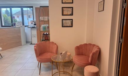 L'instant Beauté  : Manucure à Eloise