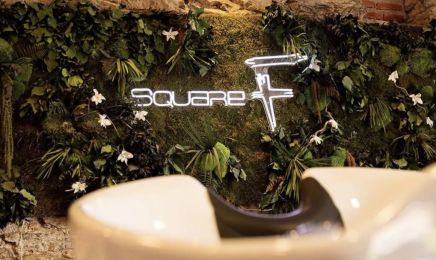 Square F - Champion du Monde de Coiffure | Coiffeur - Coloriste  : Coiffeur à Nantes