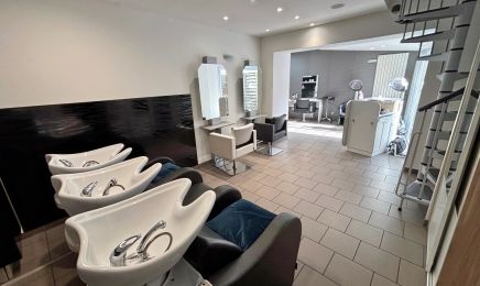 Instant Coiffure by Sandrine : Coiffeur à Cherisy