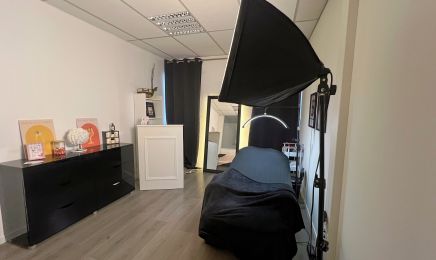 CAMELASH - Extensions de cils : Manucure à Aubagne