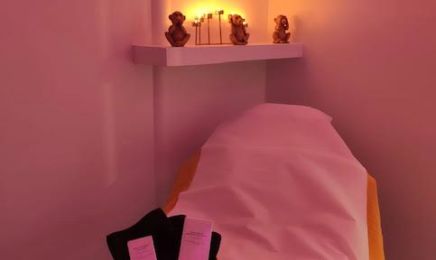 Red Nails & Beauty : Institut de beauté à Issy-les-Moulineaux