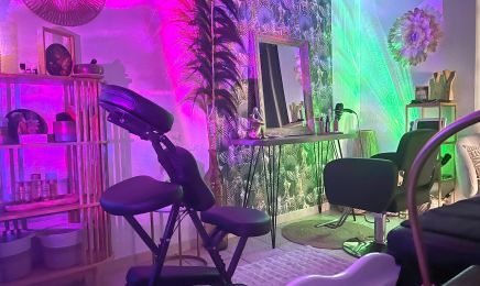 Belle Rêveuse - Head Spa Massage Crânien Ayurvédique  : Coiffeur à Eyragues