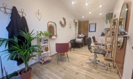 SB lounge : Coiffeur à Crosne