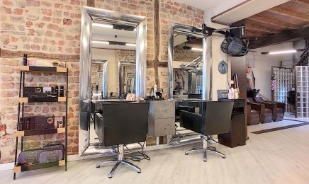 Addiction : Coiffeur à Bourg-en-Bresse