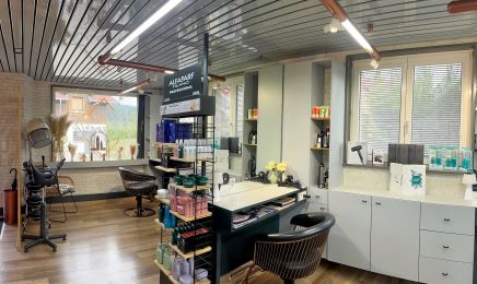 En Aparté : Coiffeur à Les Fins