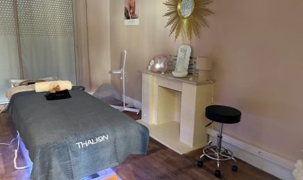 NL Signature : Institut de beauté à Thury-Harcourt-le-Hom