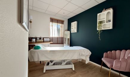 La Maison du Bien-être By Maëlys - Chez Naüma Glow : Institut de beauté à Le Tignet