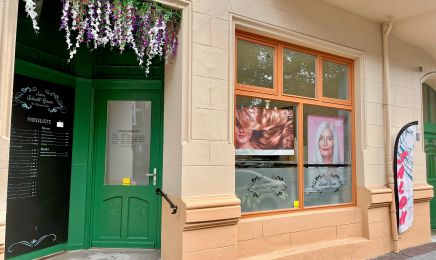 Schnitt-Raum: Friseur in Wilhelmshaven