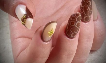 L'atelier de J - Ongles & regard : Manucure à Aucamville