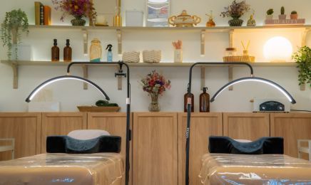 BY NOMAA STUDIO chez Maison Twins : Institut de beauté à Cournon-d'Auvergne