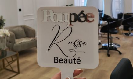 Poupée Russe Beauté  : Institut de beauté à Toulon