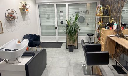 Bulle d'hair : Coiffeur à Crosville-la-Vieille
