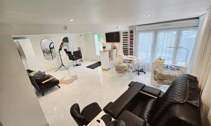 AmyGlam Solutions  : Institut de beauté à Méry-sur-Oise