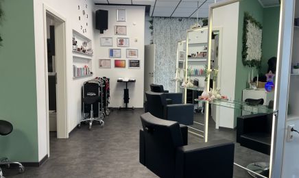 Wolke Sieben - Friseurhandwerk mit Herz: Kosmetikstudio in Neuerburg