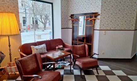 On Hair & Red Lips: Friseur in Chemnitz