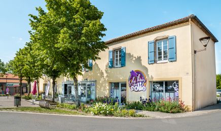 Un Hair de Folie : Coiffeur à Saint-André-Goule-d'Oie