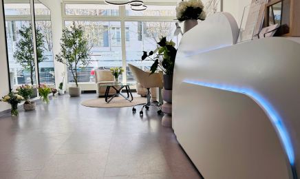 Bahar Cosmetics: Kosmetikstudio in Stuttgart