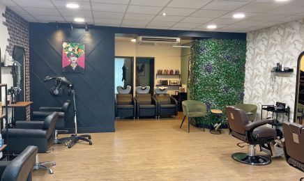 L’instant By Co : Coiffeur à Campbon