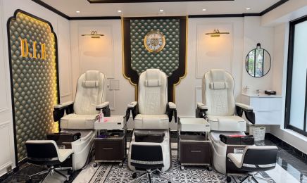 DIB Nails - 75007 : Manucure à Paris
