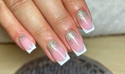 Golden Touch : Manucure à Scionzier