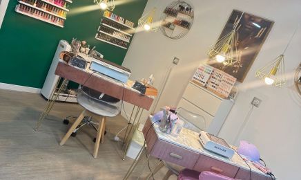 Institut Perle et Beauté : Manucure à Montguyon