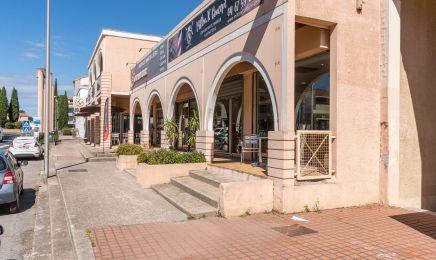 Milton R - Concept : Coiffeur à Jacou