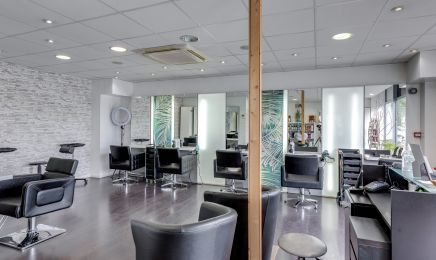 Salon de coiffure Juste pour vous  : Coiffeur à Artigues-près-Bordeaux
