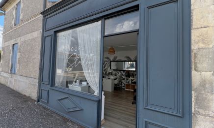 Manucure Studio : Manucure à Étaules