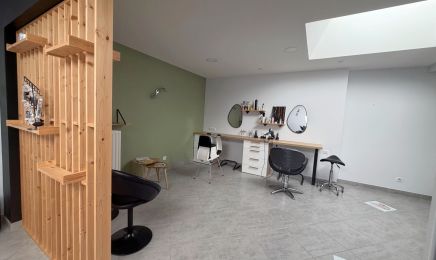 Ad'line coiff' : Coiffeur à Périgneux