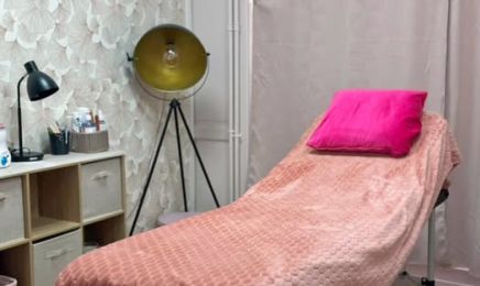 La Vie en Rose (Beauté et Ongles) : Manucure à Ruffec