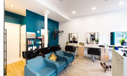 Séverine, Julie & Co. : Coiffeur à Paris