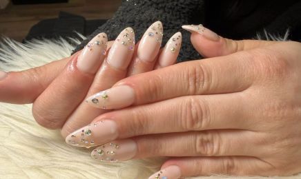 POV ONGLE BEAUTIFUL IN MADAME BEAUTY : Institut de beauté à Lyon