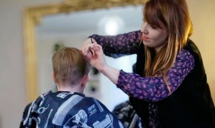 Les ciseaux de Caro : Coiffeur à Plounévez-Lochrist