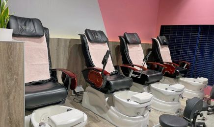 L.A. Nails - Frankfurt am Main: Kosmetikstudio in Frankfurt am Main