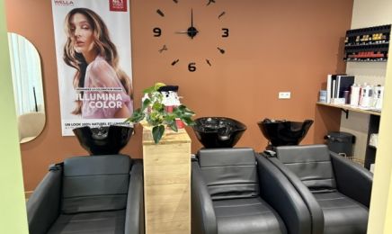 Le salon by Sabrina  : Manucure à Thourotte