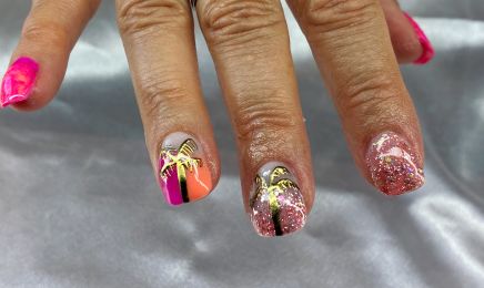 Ongles et Strass : Manucure à Aucaleuc