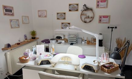 L’atelier d’Art By M : Manucure à Art-sur-Meurthe