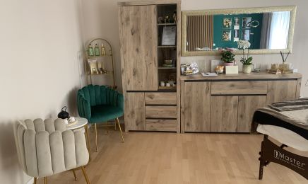 GoldenTouch by Irma – HeadSpa & Wellnessstudio: Kosmetikstudio in München