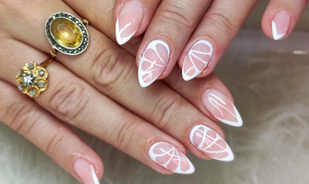 Nail Art Sakura : Manucure à Aix-en-Provence