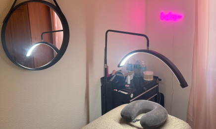 Tifaleya Beauty  : Manucure à Riom