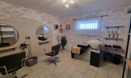 Le coin d'Aurélie : Coiffeur à Montmirey-le-Château